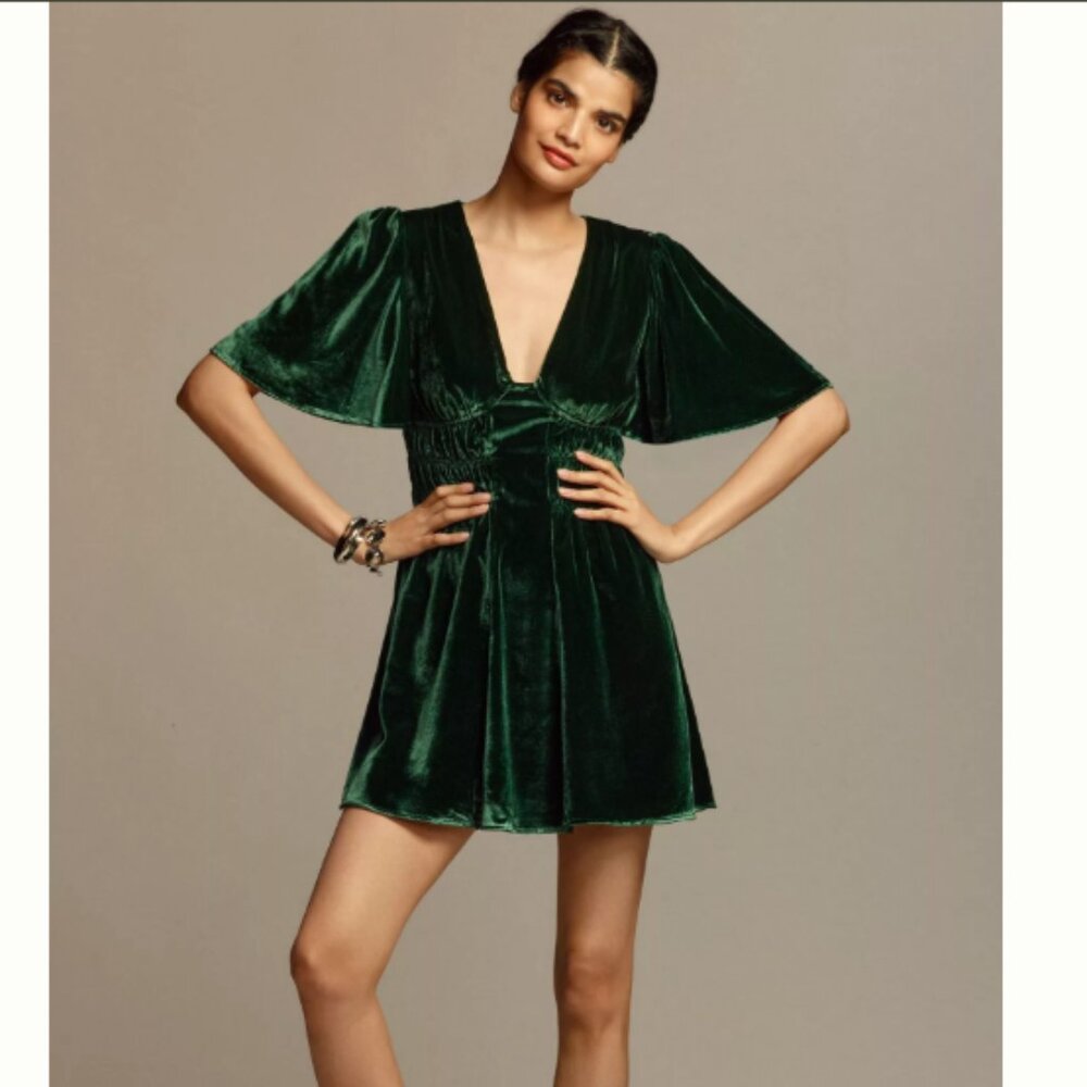 Anthrolpologie Short-Sleeve Velvet Mini Dress - Medium